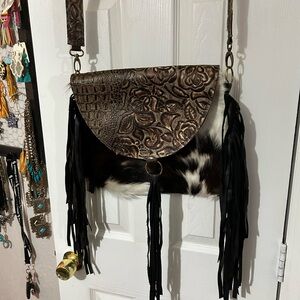 NWOT Western Boho Chic Cowhide Crossbody Purse with Black Fringe
